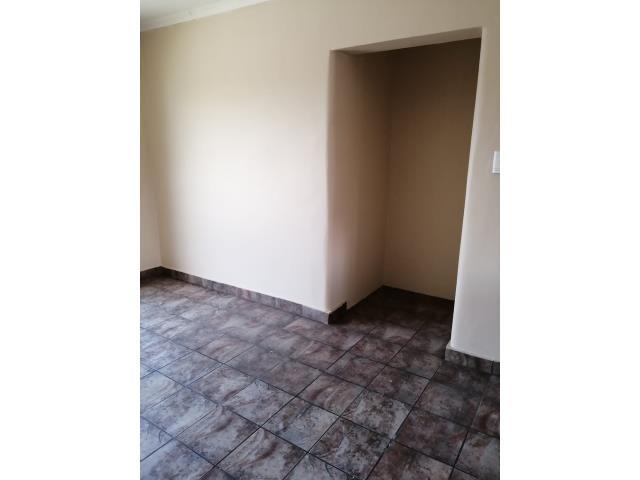 To Let 2 Bedroom Property for Rent in Vaalpark Free State